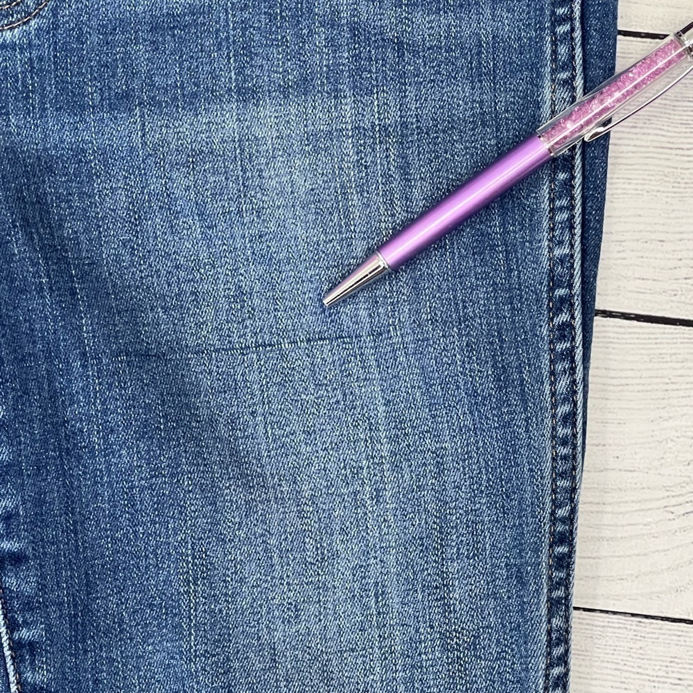 Women’s Madewell 10” Roadtripper jeans sz 26 (has couple flaws) selling cheap! - Picture 10 of 13